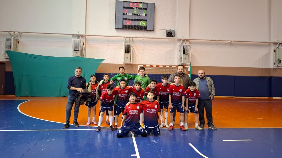 OKULUMUZ FUTSAL TAKIMINDAN BİR GALİBİYET DAHA